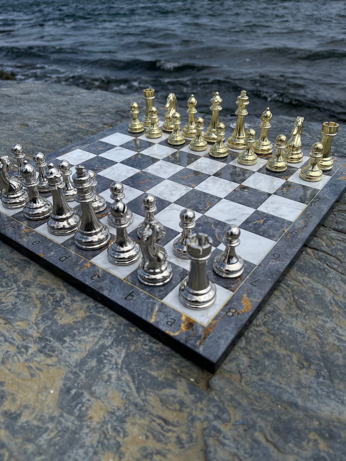 Modern Chess Set